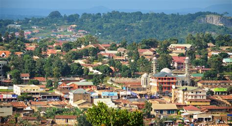 It is bordered to the east by kenya, to the north by sout. Mukono Uganda Price, Uganda Jobs 2020