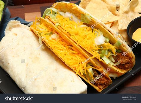 Burrito Taco Gordita Crunch Nachos Cheese Stock Photo 652815448