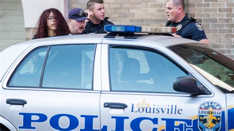 3 deaths at Louisville Metro Corrections show crisis, ACLU says