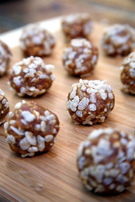 No-Bake Peanut Butter Balls | Healthy Energy Bar Recipes ...