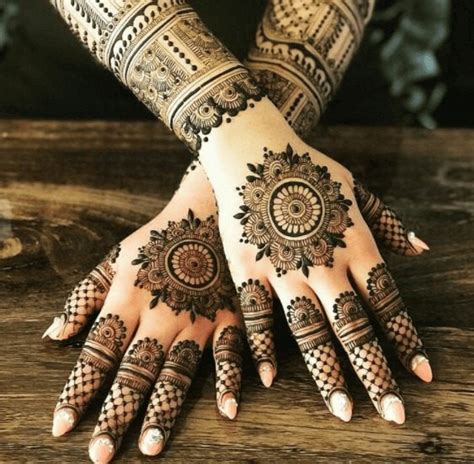 Top 43 Bridal Mehndi Design April 2024