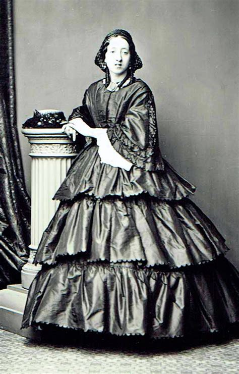 How many children does mr. Oddments - Epsom & Ewell History Explorer