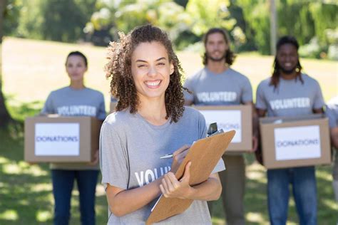 3 Steps to Successful Nonprofit Volunteer Programs - MissionBox