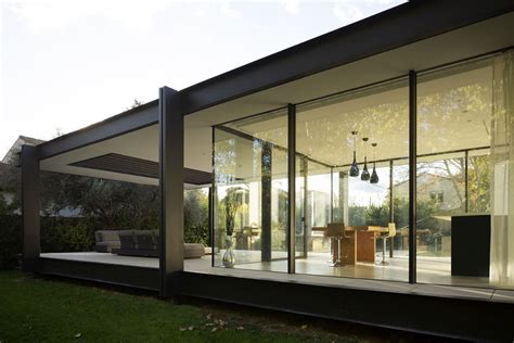 10 Beautiful Modern Houses Located In France