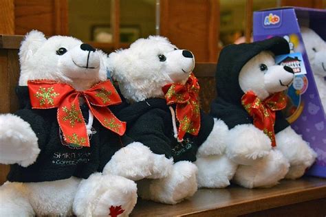 Ice Demons Host Annual Teddy Bear Toss The Northern View