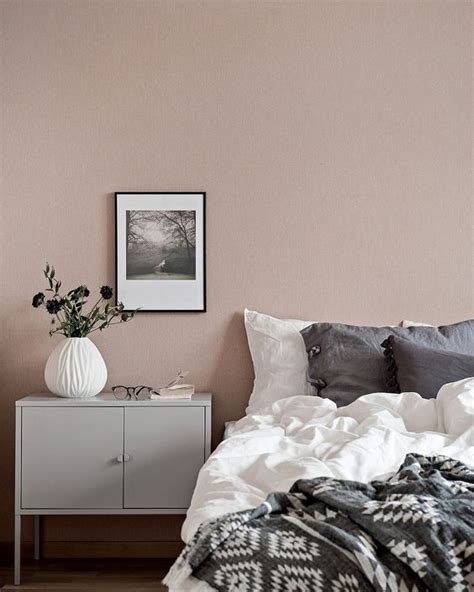 10 Amazing Pink Walls Ideas For A Nostalgic Spring Pink Bedroom Walls Dusty Pink Bedroom