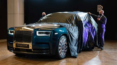 Phantom ‘iridescent Opulence A Highly Bespoke Rolls Royce Arrives In