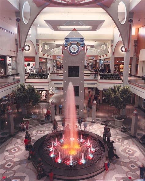 Mall Hall Of Fame April 2008