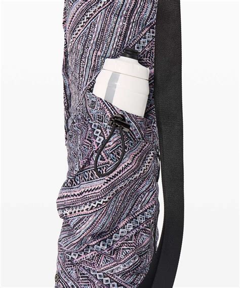 Lululemon The Yoga Mat Bag *16L - Tribal Pace White Black ...