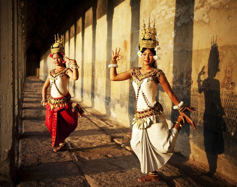 An Introduction To Traditional Cambodian Clothing