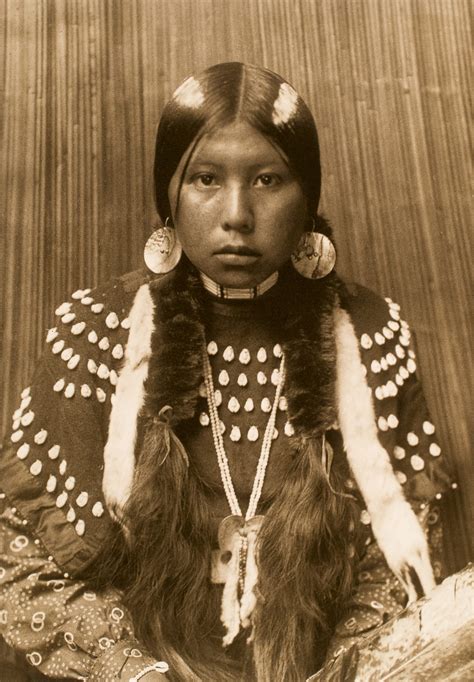 By Her Hand Native American Women Their Art And The Photographs Of Edward S Curtis