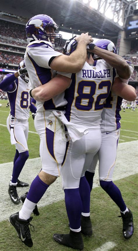 You can also upload and share your favorite rudolph wallpapers. Vikings Texans Football - Christian Ponder, Kyle Rudolph | Texans | Texans football, Vikings ...