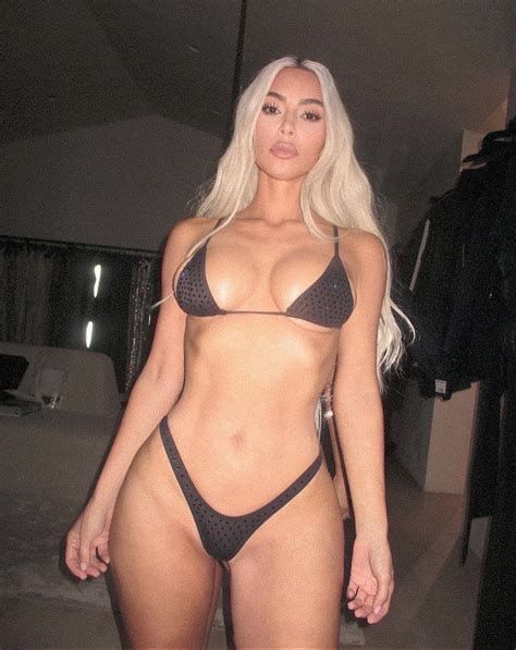 Kim Kardashian Accused Of Another Photoshop Fail
