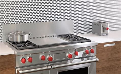 Nobody expects more from us than we do. Wolf 48" Dual Fuel Range 4 Burner Infrared Dual Griddle