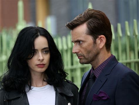 In its second season finale, jessica jones finally embraces the fact that it's a superhero show. Marvel's Jessica Jones Season 2 Gets Preview Screening ...
