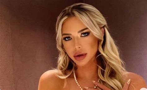 Antje Utgaard Luce Espectacular Figura En Picante Conjunto En Redes