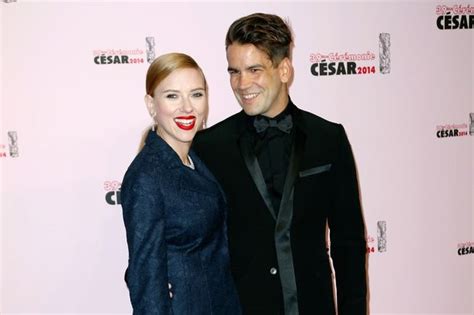 Scarlett Johansson Files For Divorce From Second Husband Romain