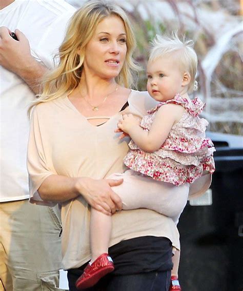 Biography Of Sadie Grace Lenoble Martyn Lenoble And Christina Applegate’s Daughter