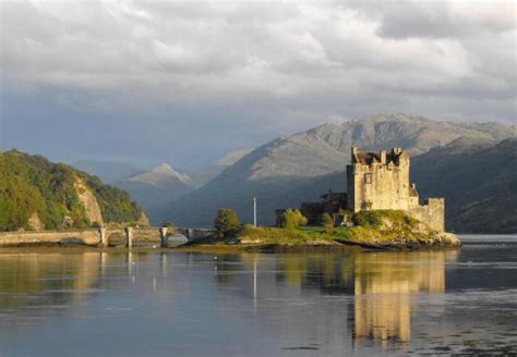 Glasgow, dundee, zamki w szkocji, wallace monument, dunottar, forfar, zamek glamis szkocja miasta, zabytki, ciekawostki. Zdjęcia: okolice Dornie, zamek Eilean Donan, SZKOCJA