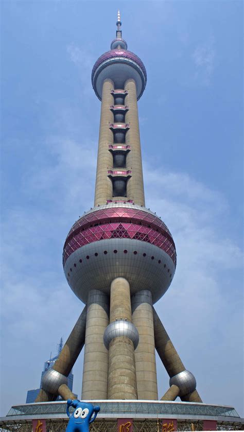 Amazing Night Picture Of The Oriental Pearl Tower