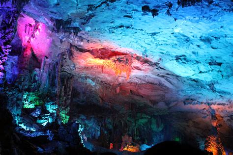 Guilin China Bamboo Raft Ride On Fanglian Pool And Reed Flute Cave