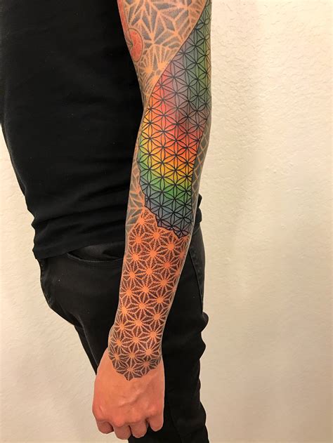 Brandon Crone In 2020 Geometric Sleeve Tattoo Geometric Tattoos Men