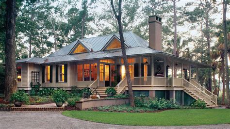 Finding the right house plan is different for every family. Top 12 Best-Selling House Plans - Southern Living