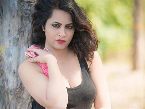 Bigg Boss 11 Contestant Arshi Khan S Sex Scandals Exposed