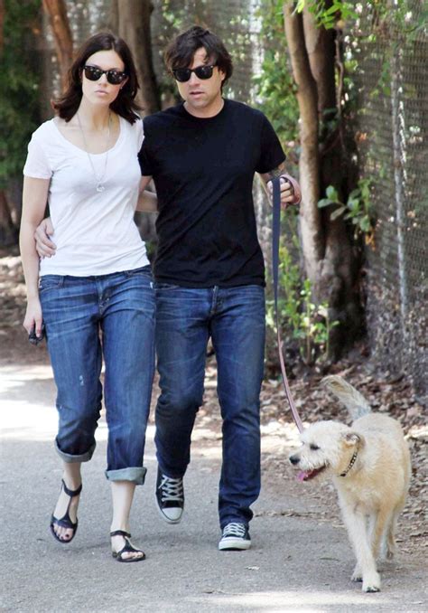 Mandy Moore And Ryan Adams Divorce Goes To The Dogsand Cats Star