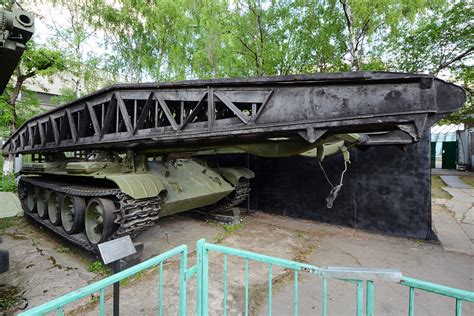 Der Brückenlegepanzer Mtu 4 Auf Basis Des T 54 Im Zentralmuseum Der