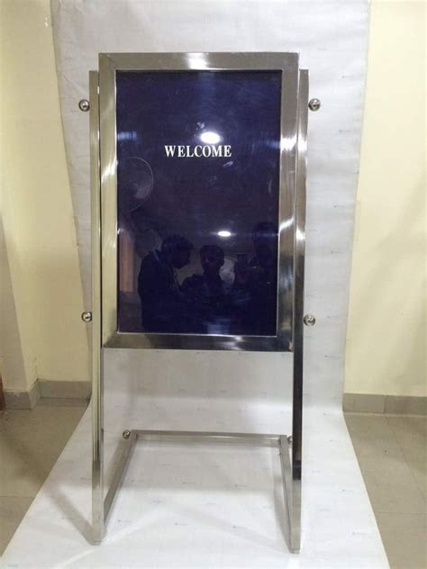 Srs Velvet Cloth Surface Stainless Steel Welcome Board For Hotel