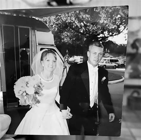 Her blog, 'the pioneer woman,' shows the family's life at the ranch. Ree And Ladd Drummond Wedding Pictures - The Best Wedding ...