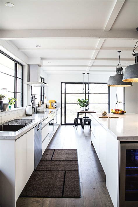 We've collected our favourite kitchen lighting ideas to help inspire you to update your kitchen! INDUSTRIAL STYLE: BEST LIGHTING IDEAS FOR YOUR KITCHEN