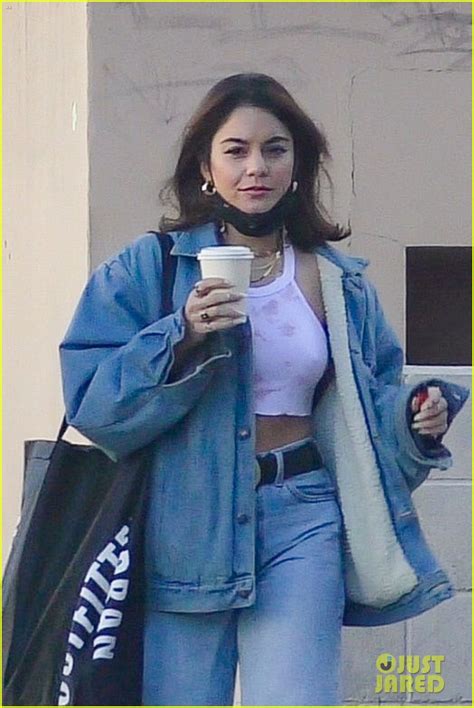 vanessa hudgens flashes toned midriff while shopping with bff gg magree photo 4504527 vanessa