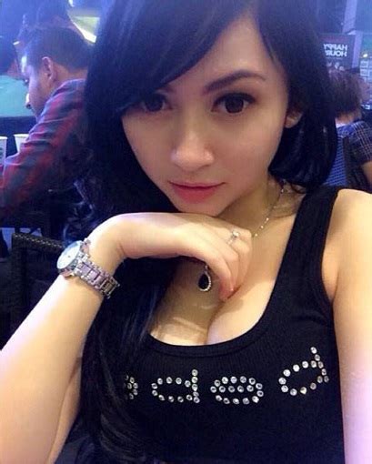 Winny Putri Lubis Net Idol Indonesian Girls Only Model Hot