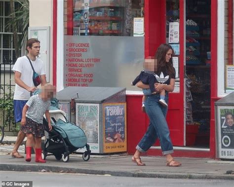 Keira Knightley Enjoys Outing With James Righton And Their Daughters Keira Knightley Daughter