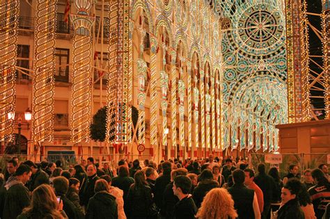 10 Increíbles Fiestas Que Solo Encontrarás En España Déjate Llevar Y