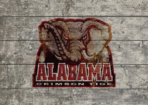 Alabama Crimson Tide Logo Vintage Barn Wood Paint Mixed Media By Design