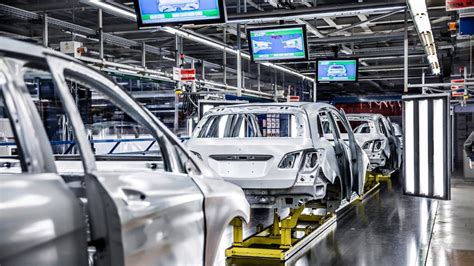 Mercedes Setzt Auf Elektroautos Daimler Plant Mit Verbrenner Aus In