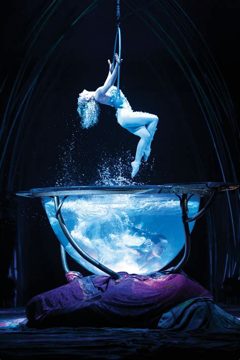 Review Cirque Du Soleil Amaluna At The Royal Albert Hall Huffpost