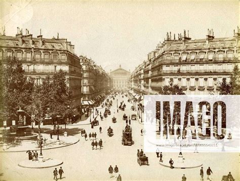 Paris Paris Avenue De L Opera Photographie Anonyme Vers 1890 Credit