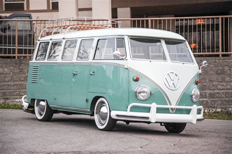 1961 Volkswagen Type 2 15 Window Bus Volkswagen Type 2 Volkswagen
