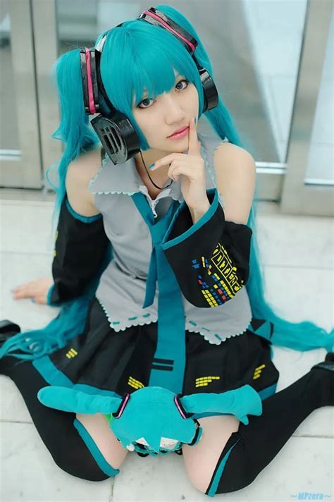 Full Set Vocaloid Cosplay Hatsune Miku Cosplay Costume Outfits Anime Cosplay Harajuku Costumes