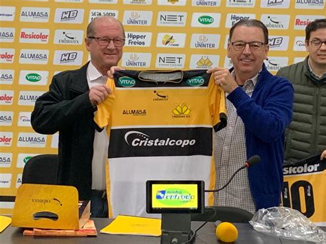 Vitao (@vitao) on tiktok | 3.1m likes. Cristalcopo, Vitao e Minha Entrada reforçam a camisa do ...