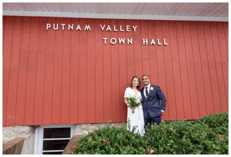 Rainy Putnam Valley Town Hall Wedding Alyssa Richie Lin Pernille
