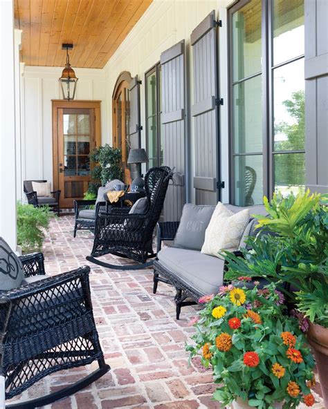 French Cottage Porch In Fairhope Al In Our Southern Style Spring Issue