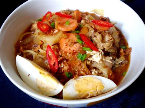 Cara buat pun simple tapi nampak sedap dengan kuahnya yang meletup. Resepi Mee Bandung | NZ resepi World