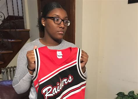 Shaker Heights Cheerleader Bullied By Coach Investigation Finds
