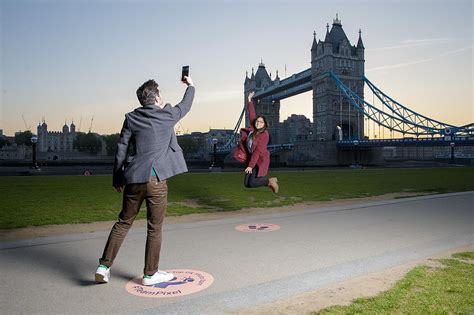 The Perfect Spot For Selfies At Top Uk Tourist Attractions Revealed By