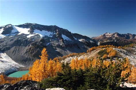 Lyman Lake In The Glacier Peak Wilderness Washington Usa One Of The